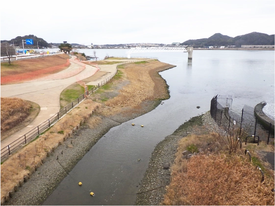 令和5年度中間管内祇園地区護岸補修工事の写真